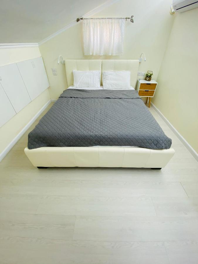 Perfect Southern Getaway With Balcony 엘라트 외부 사진
